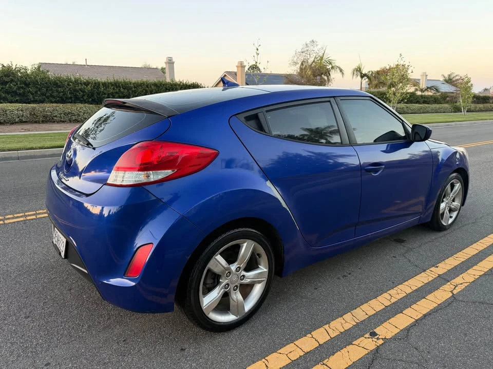 2015 Hyundai Veloster - Image 4 of 6