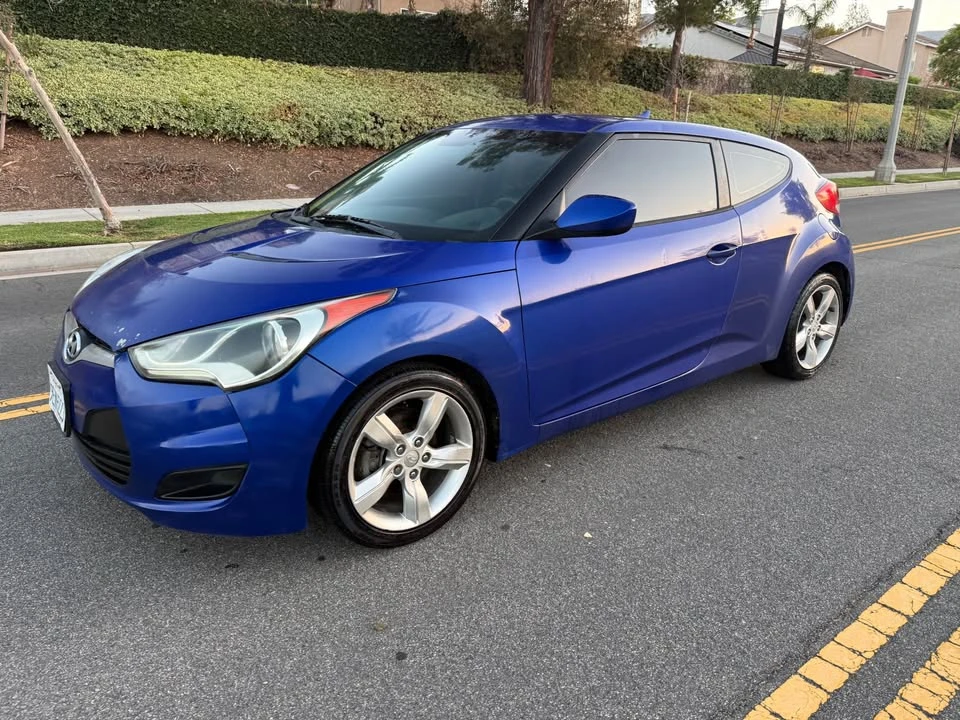 2015 Hyundai Veloster - Image 3 of 6
