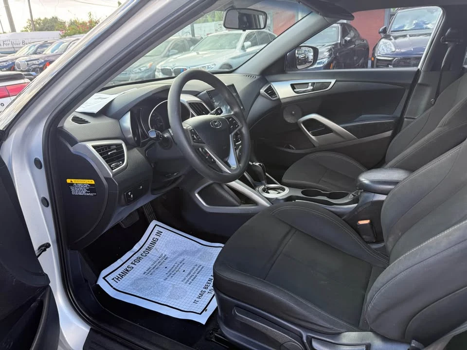 2015 Hyundai Veloster - Image 6 of 20