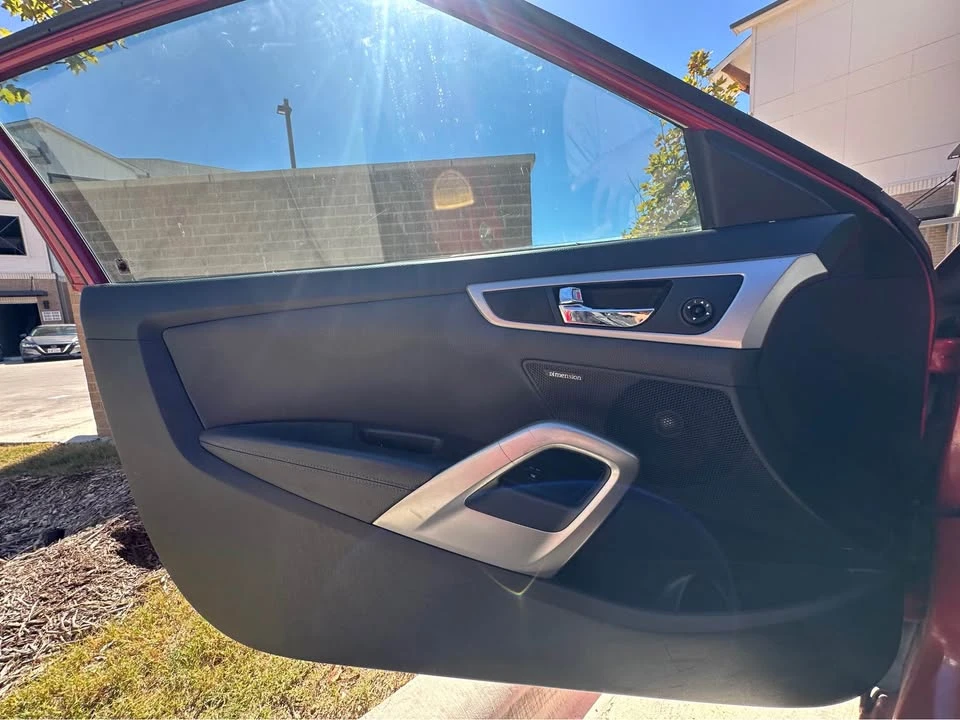 2015 Hyundai Veloster - Image 7 of 7