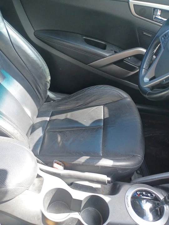 2015 Hyundai Veloster - Image 14 of 14