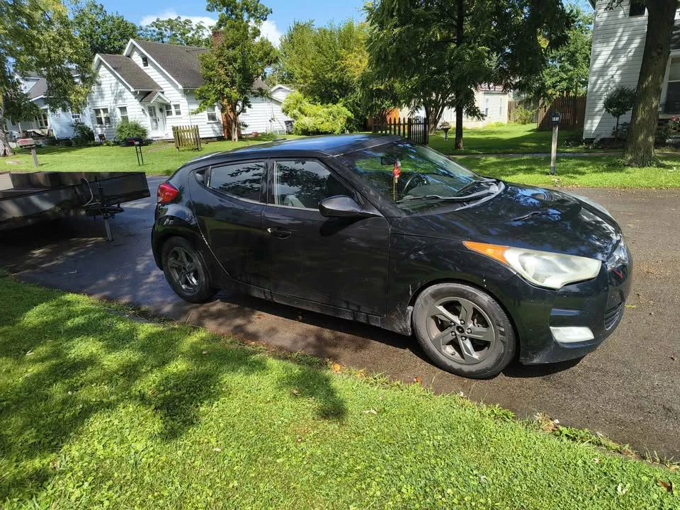 2015 Hyundai Veloster - Image 3 of 6