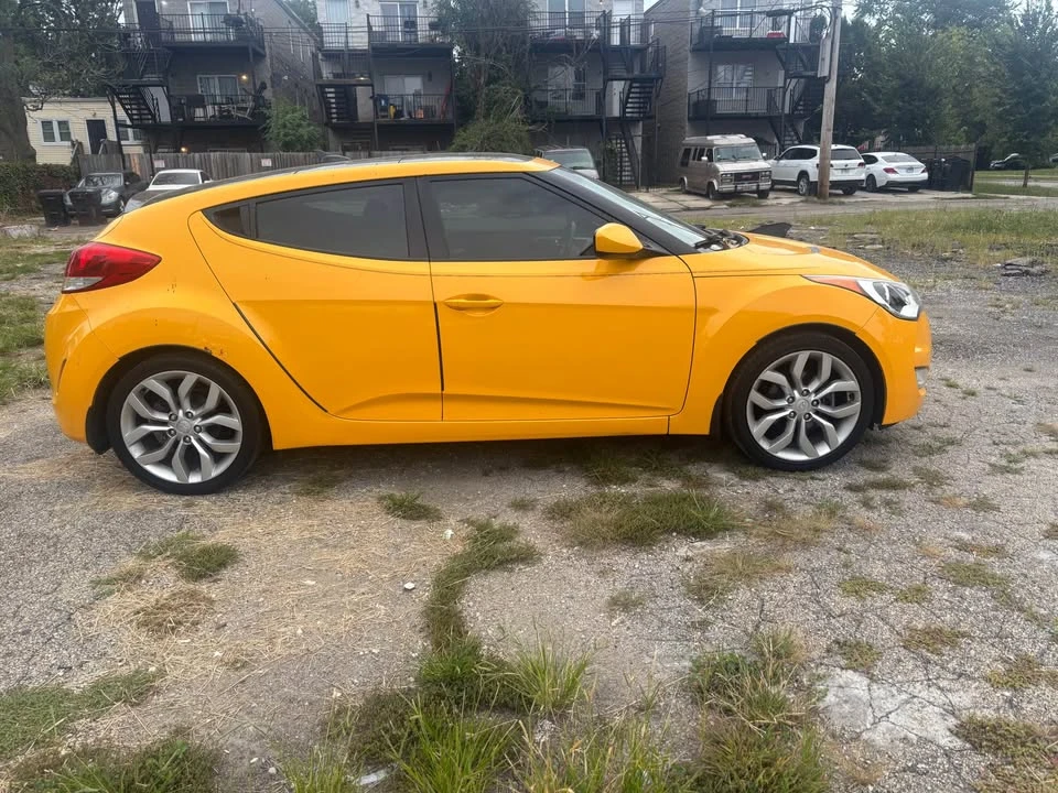 2015 Hyundai Veloster - Image 3 of 19
