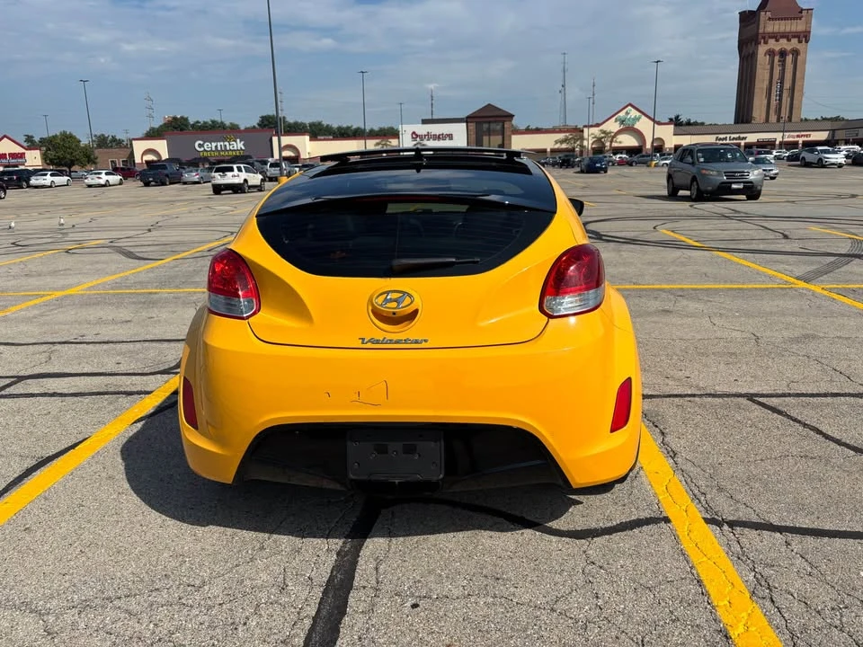 2015 Hyundai Veloster - Image 5 of 15