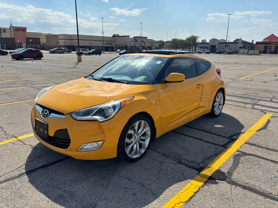 2015 Hyundai Veloster - Image 8 of 15