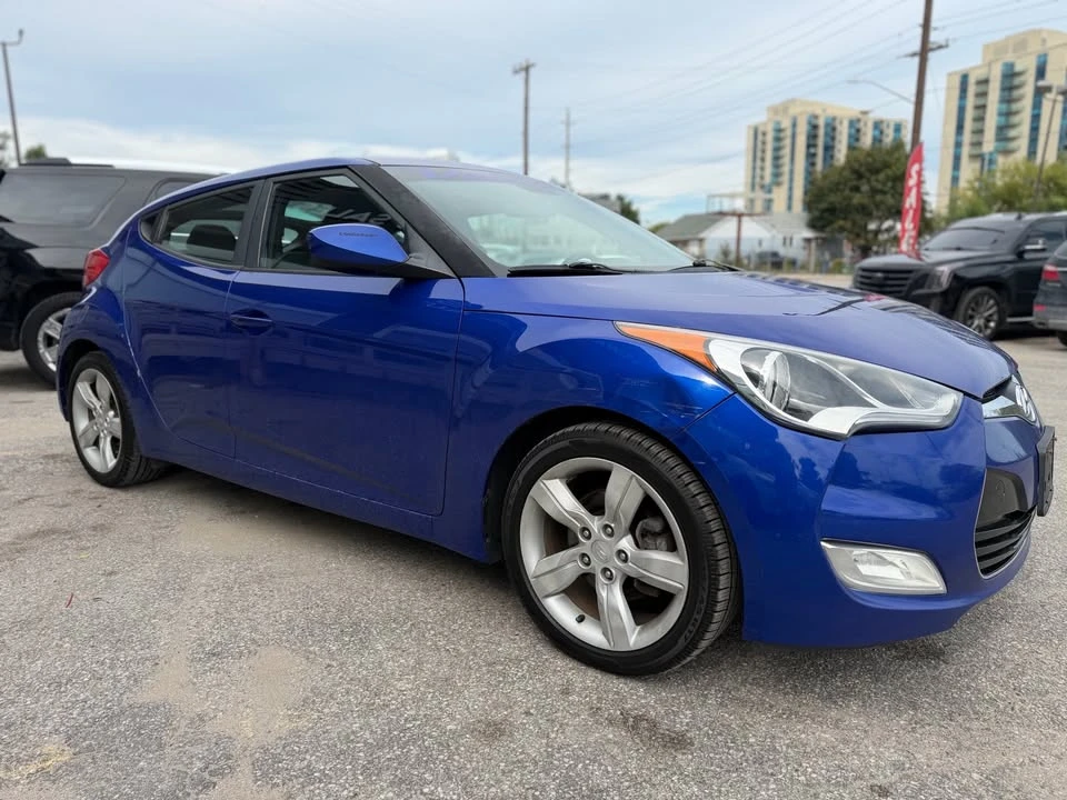 2015 Hyundai Veloster - Image 3 of 20