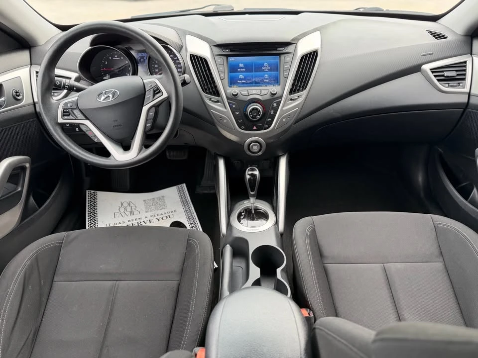 2015 Hyundai Veloster - Image 13 of 20