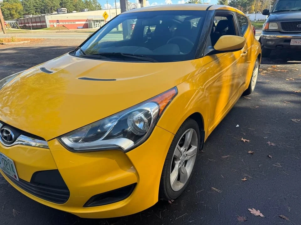 2015 Hyundai Veloster - Image 5 of 15