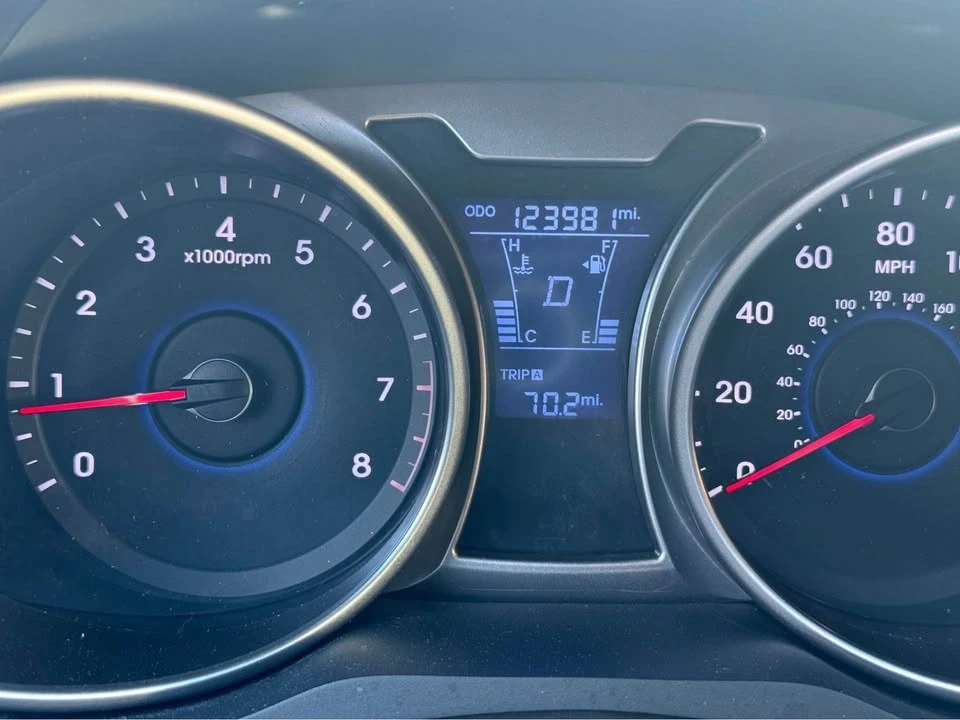 2015 Hyundai Veloster - Image 6 of 15