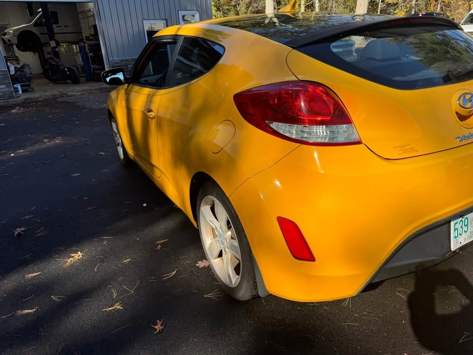 2015 Hyundai Veloster - Image 9 of 15