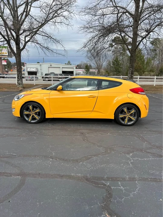 2015 Hyundai Veloster - Image 3 of 13