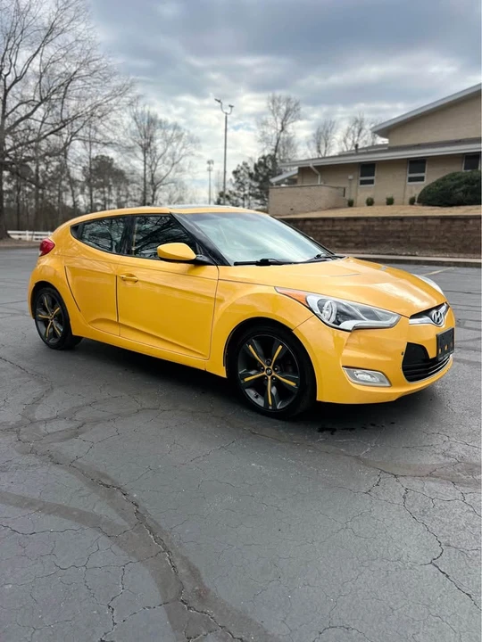 2015 Hyundai Veloster - Image 8 of 13