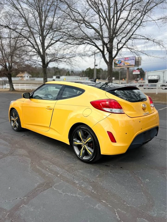 2015 Hyundai Veloster - Image 4 of 13