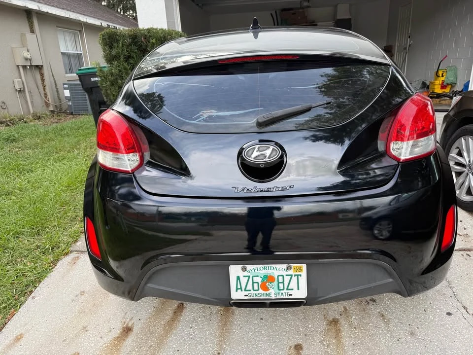 2015 Hyundai Veloster - Image 2 of 6