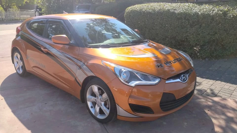 2015 Hyundai Veloster - Image 6 of 9