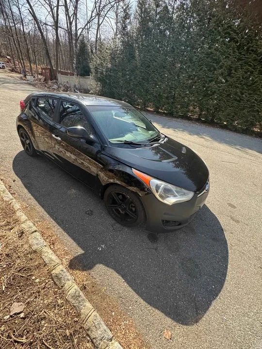 2015 Hyundai Veloster - Image 6 of 14