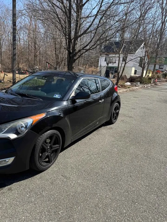 2015 Hyundai Veloster - Image 7 of 14
