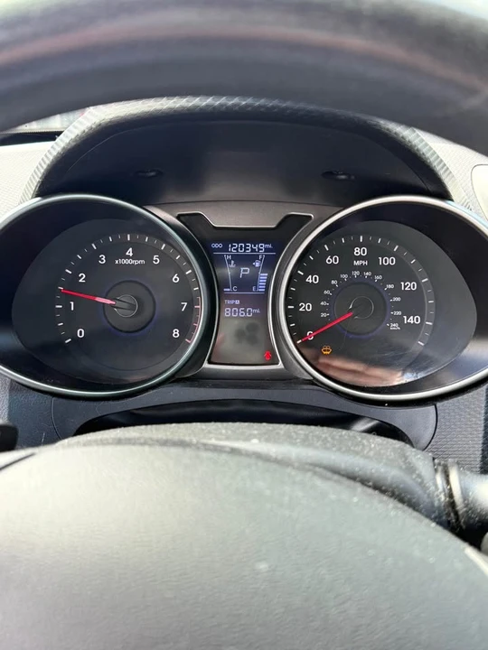 2015 Hyundai Veloster - Image 3 of 10