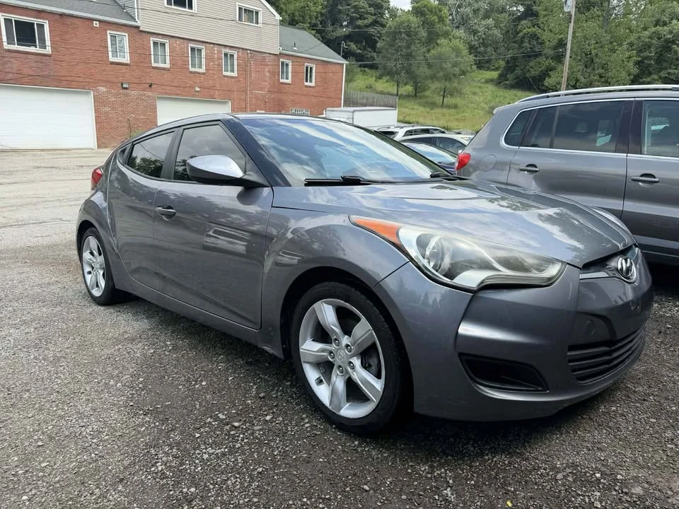 2015 Hyundai Veloster - Image 3 of 14