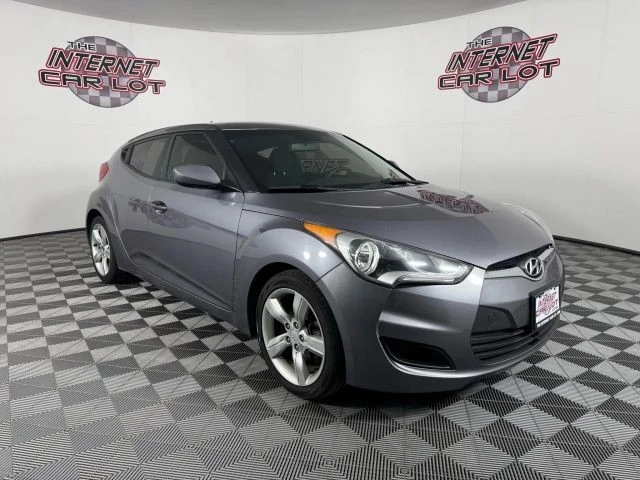 2015 Hyundai Veloster - Image 9 of 12