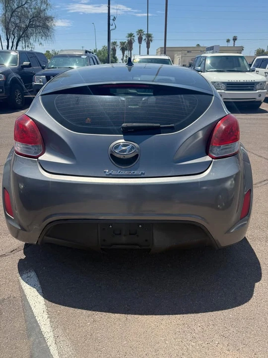 2015 Hyundai Veloster - Image 9 of 9