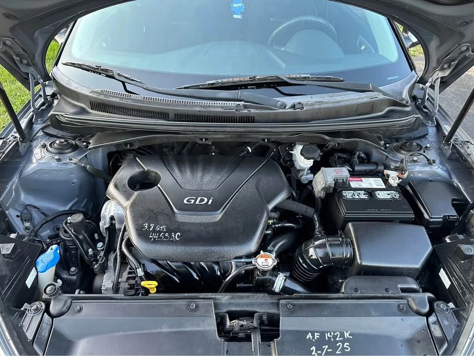 2015 Hyundai Veloster - Image 11 of 11