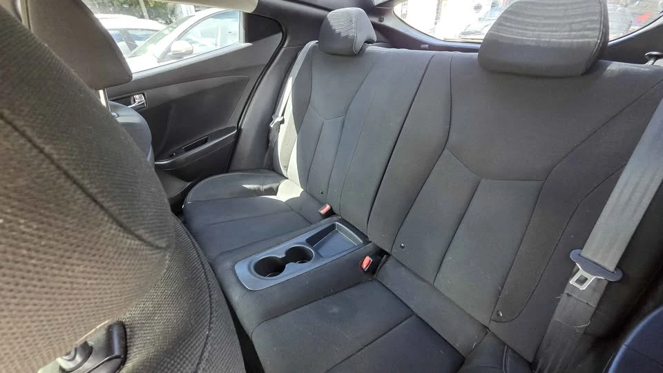 2015 Hyundai Veloster - Image 7 of 8