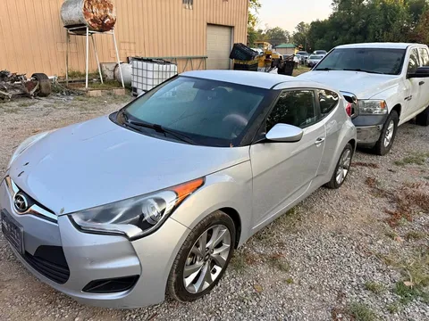 2015 Hyundai Veloster Coupe 3D