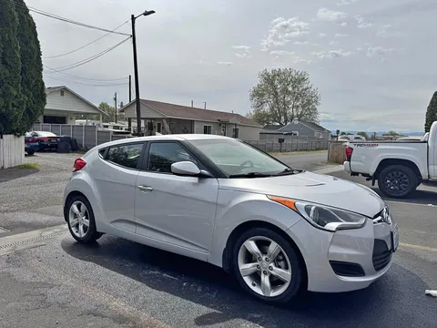 2015 Hyundai Veloster Coupe 3D
