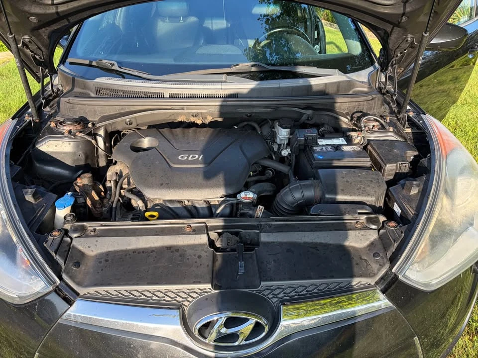 2015 Hyundai Veloster - Image 10 of 10
