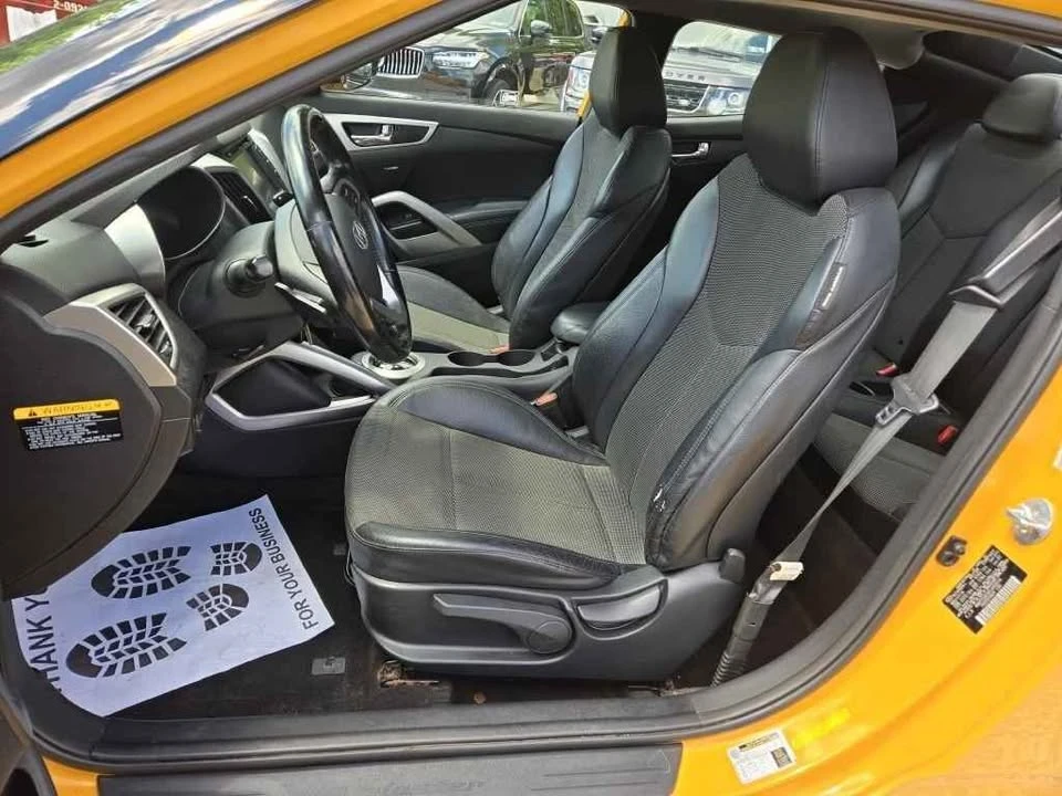 2015 Hyundai Veloster - Image 7 of 20