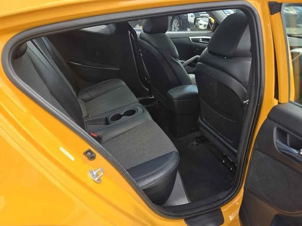 2015 Hyundai Veloster - Image 16 of 20
