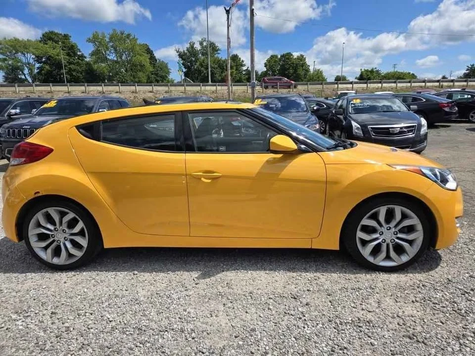 2015 Hyundai Veloster - Image 3 of 20