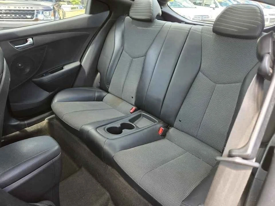 2015 Hyundai Veloster - Image 9 of 20