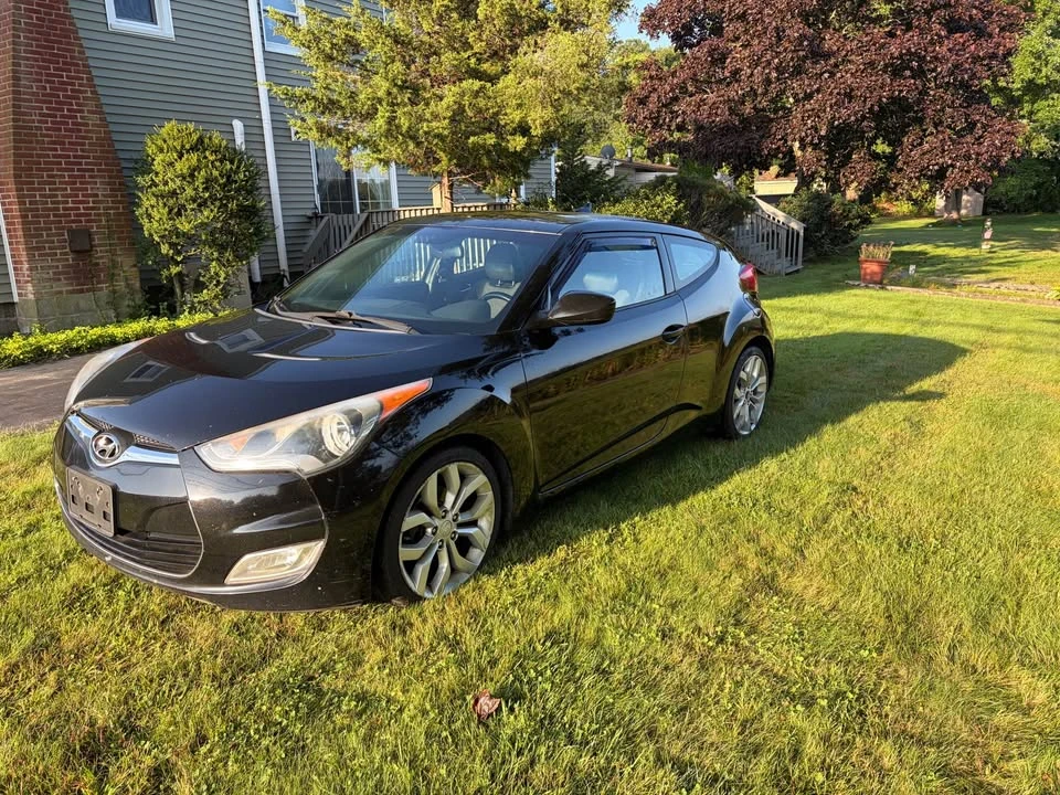 2015 Hyundai Veloster - Image 3 of 10