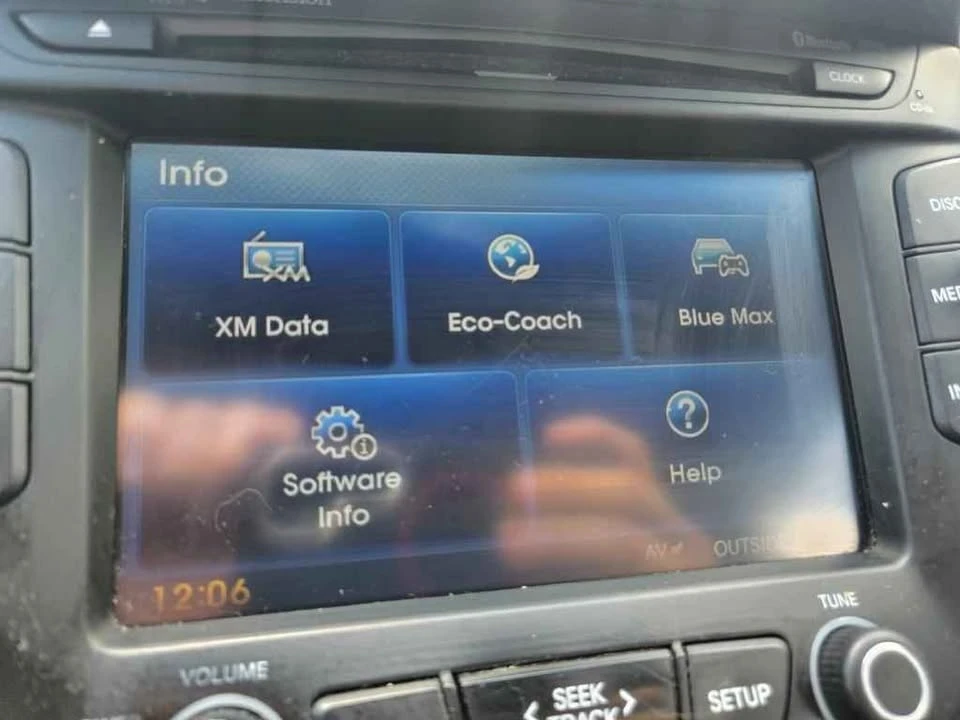 2015 Hyundai Veloster - Image 20 of 20