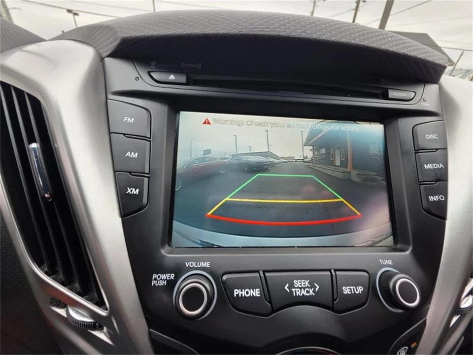 2015 Hyundai Veloster - Image 16 of 19