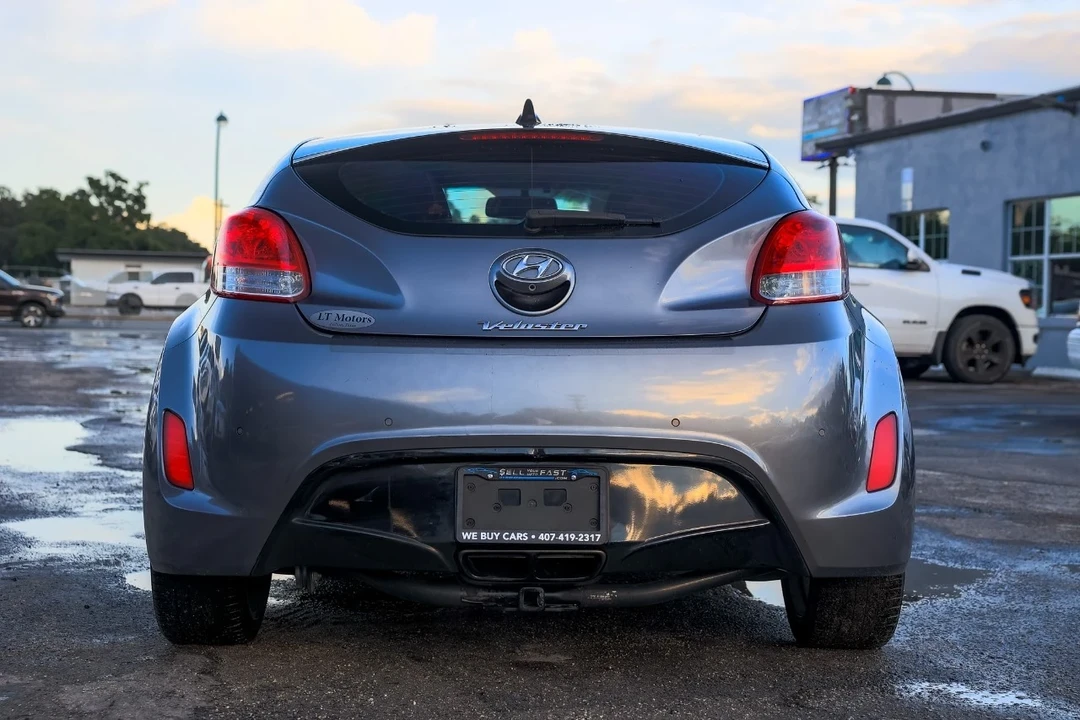 2015 Hyundai Veloster - Image 7 of 12