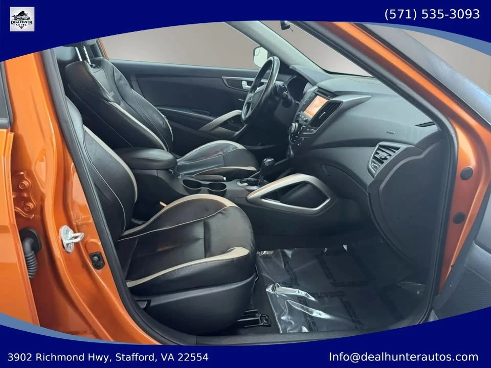 2015 Hyundai Veloster - Image 9 of 16