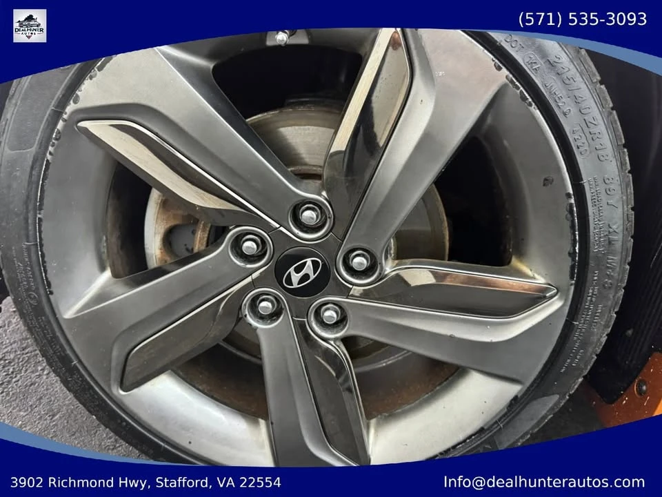2015 Hyundai Veloster - Image 15 of 16