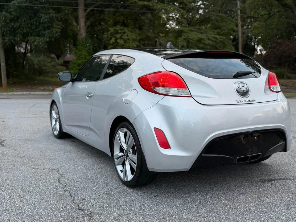 2015 Hyundai Veloster - Image 4 of 13