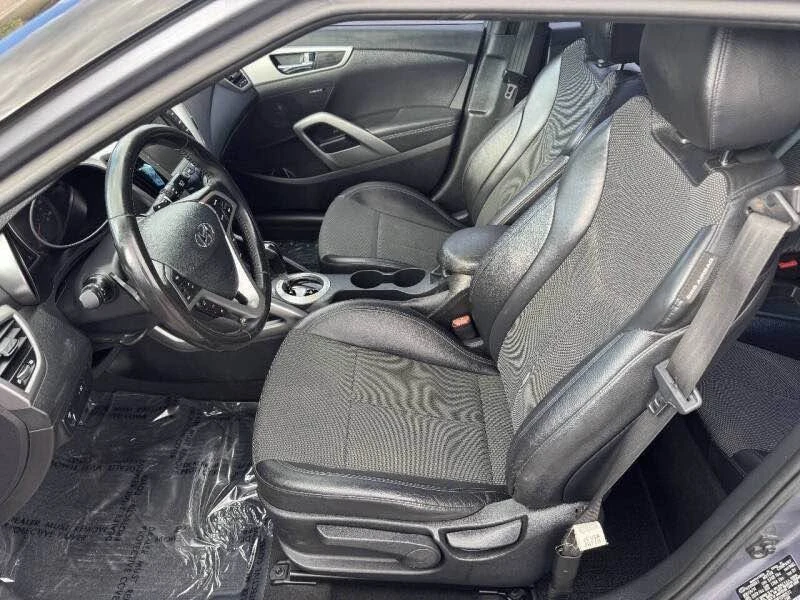 2015 Hyundai Veloster - Image 12 of 19