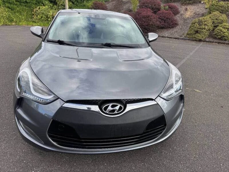 2015 Hyundai Veloster - Image 8 of 19