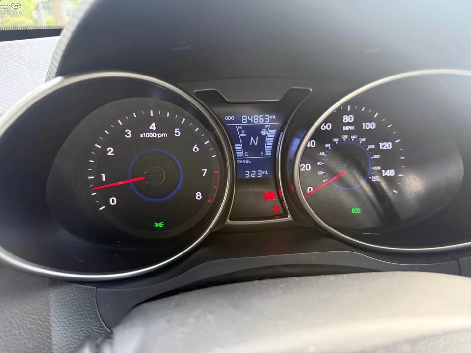 2015 Hyundai Veloster - Image 5 of 17