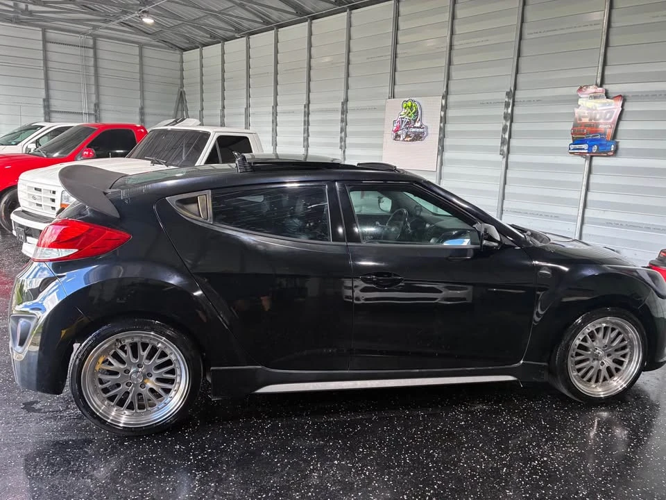 2015 Hyundai Veloster - Image 4 of 7