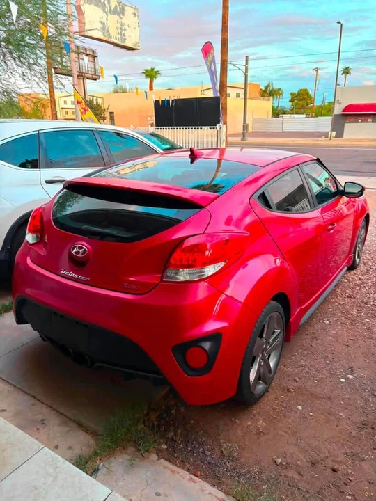 2015 Hyundai Veloster - Image 3 of 7