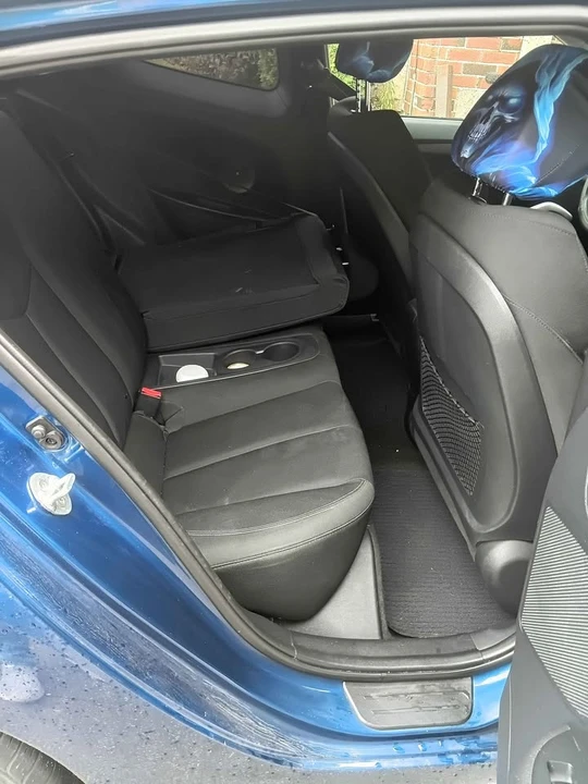 2015 Hyundai Veloster - Image 11 of 11