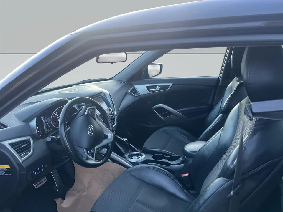 2015 Hyundai Veloster - Image 10 of 19