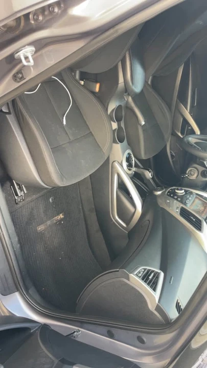 2015 Hyundai Veloster - Image 12 of 13