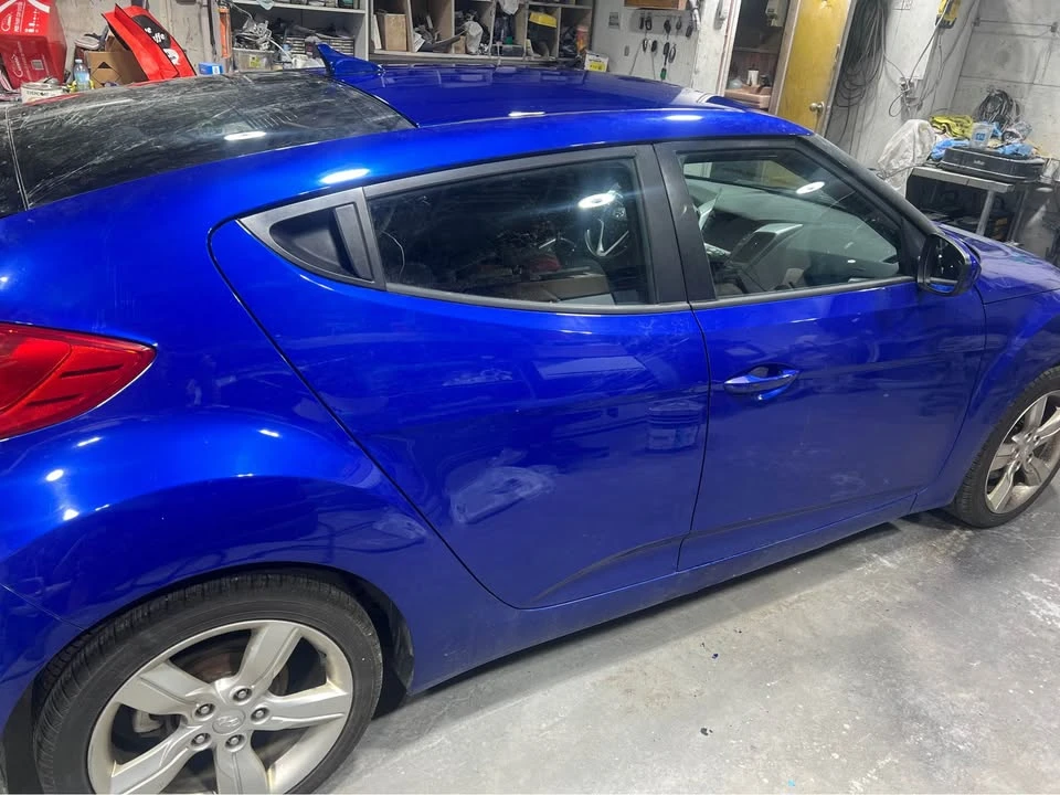 2015 Hyundai Veloster - Image 4 of 4